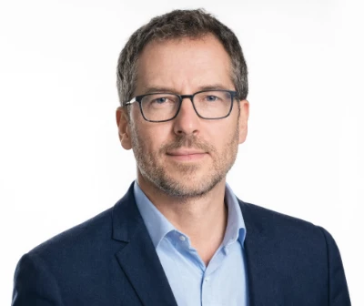 Herr Schöne
